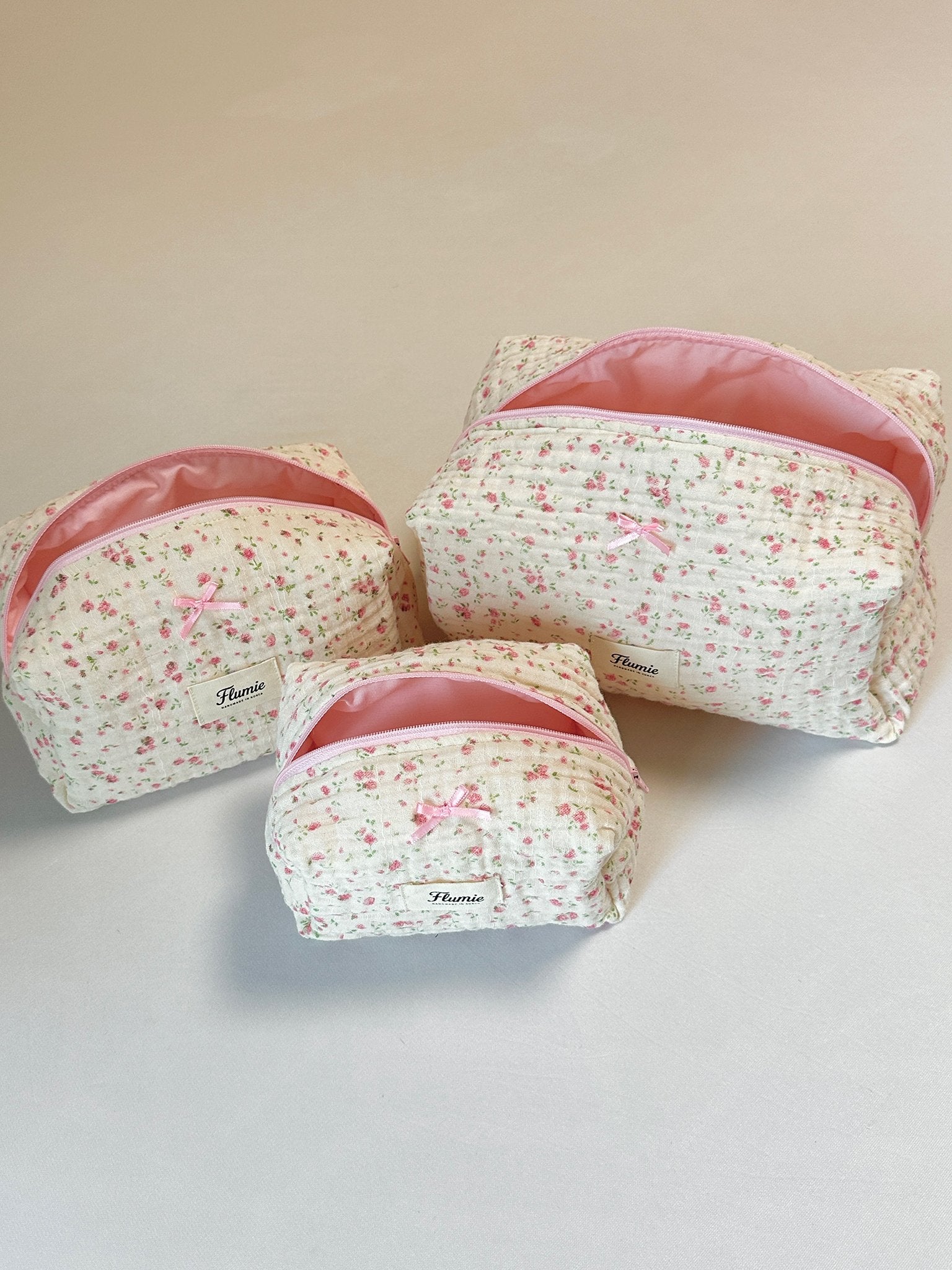 flumie-rosymilk-handmade-vanity-pouch